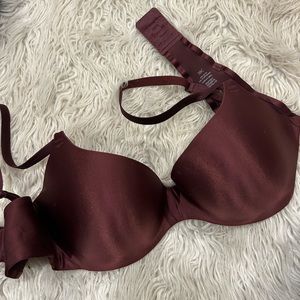 Victoria’s Secret bra
